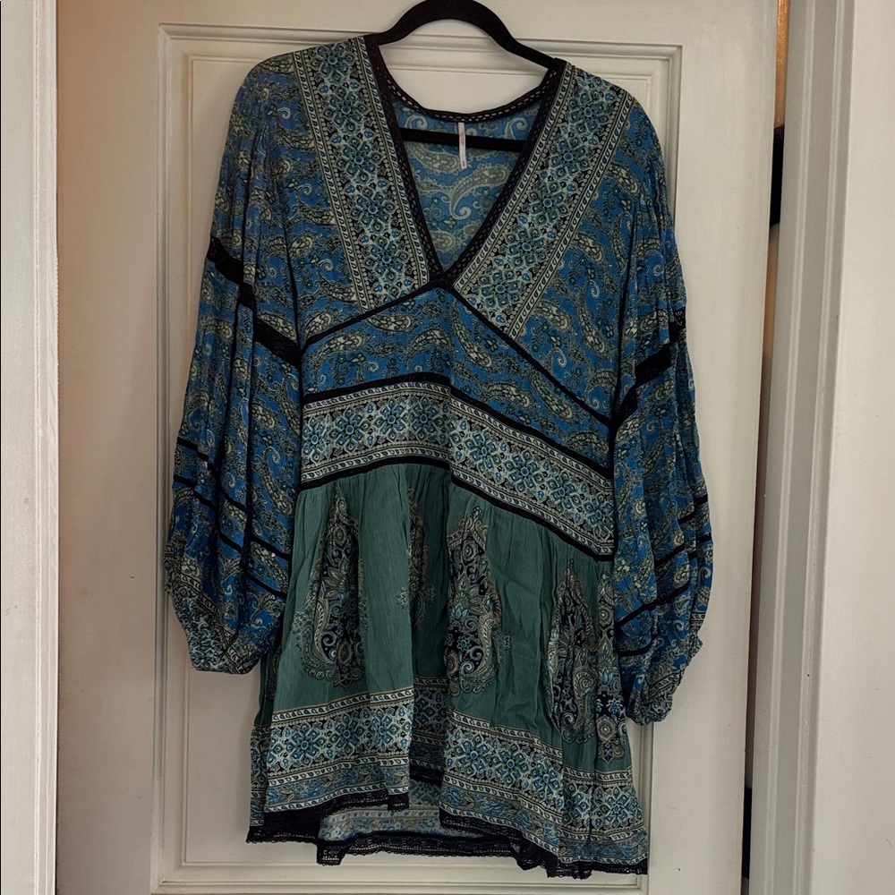 Free People  Blue and Green Floral dress size Small